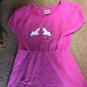 2 Hanna Andersson dresses and capris